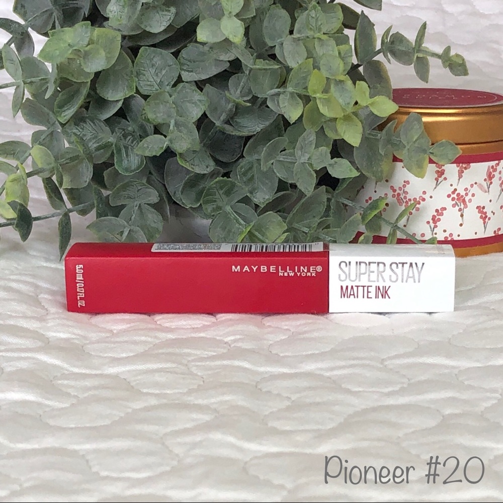 💋3/$18 Maybelline SuperStay Matte Ink | Pioneer